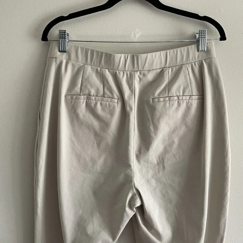 Express Women M Beige Stretch Knit Pockets Pull-On High Rise Cuffed Ankle Pants